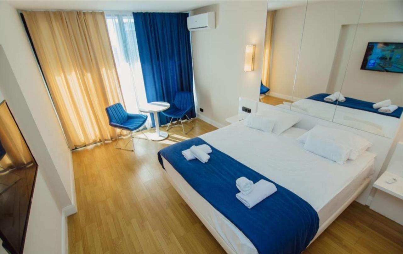 Orbi City Batumi Sea View Aparthotel Exteriör bild
