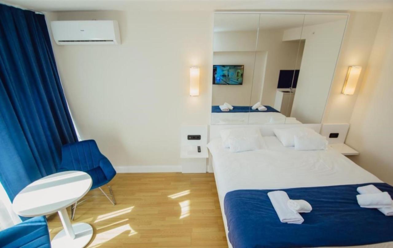 Orbi City Batumi Sea View Aparthotel Exteriör bild