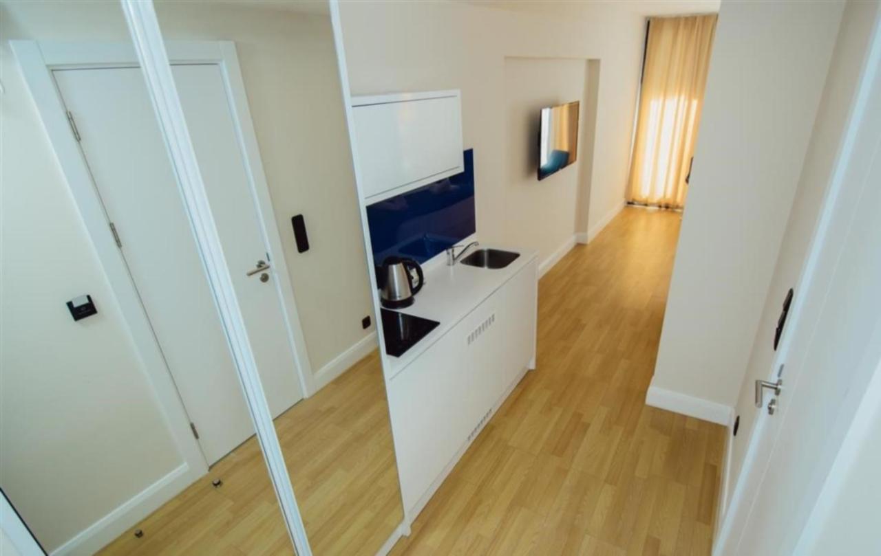 Orbi City Batumi Sea View Aparthotel Exteriör bild